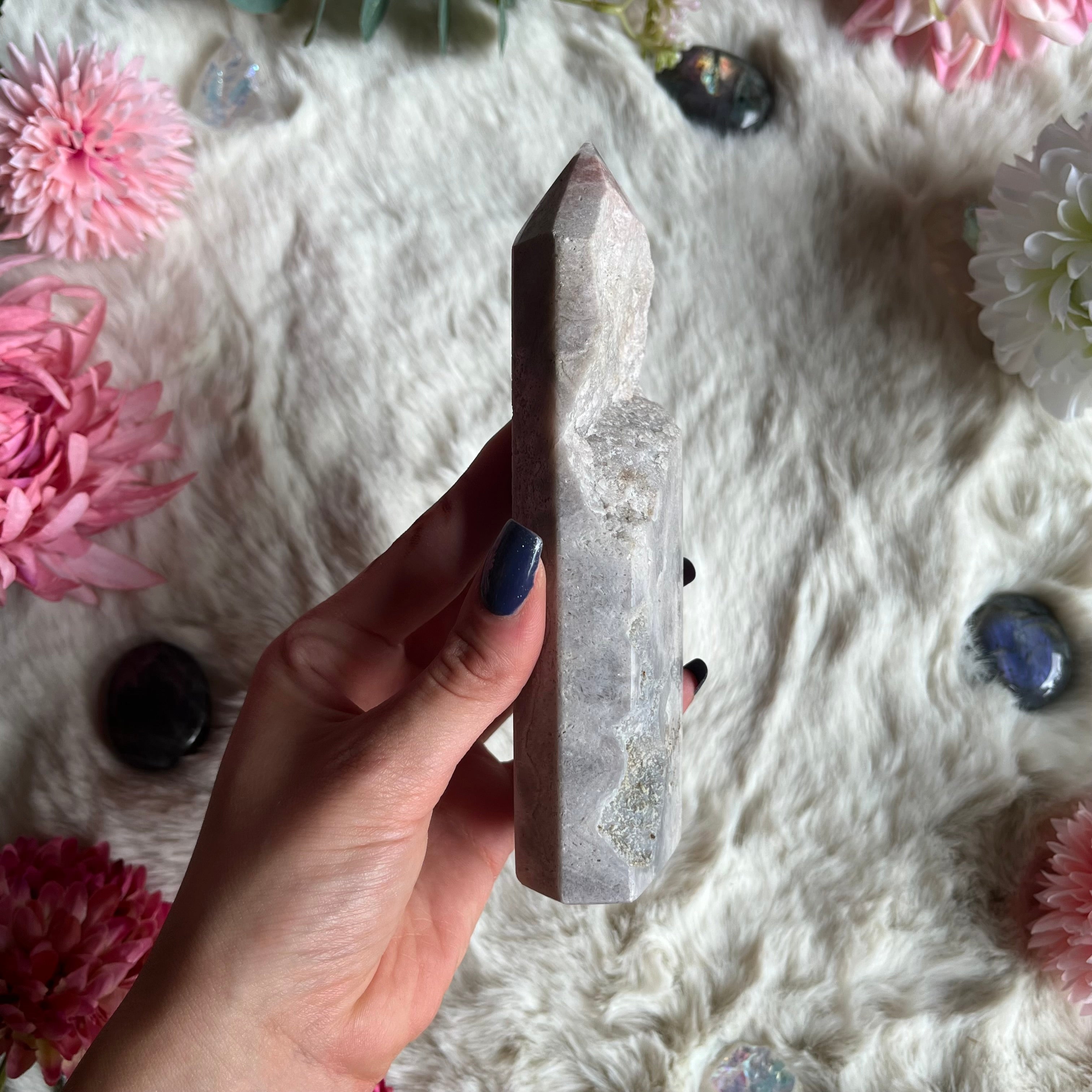 Pinker Amethyst Turm 13