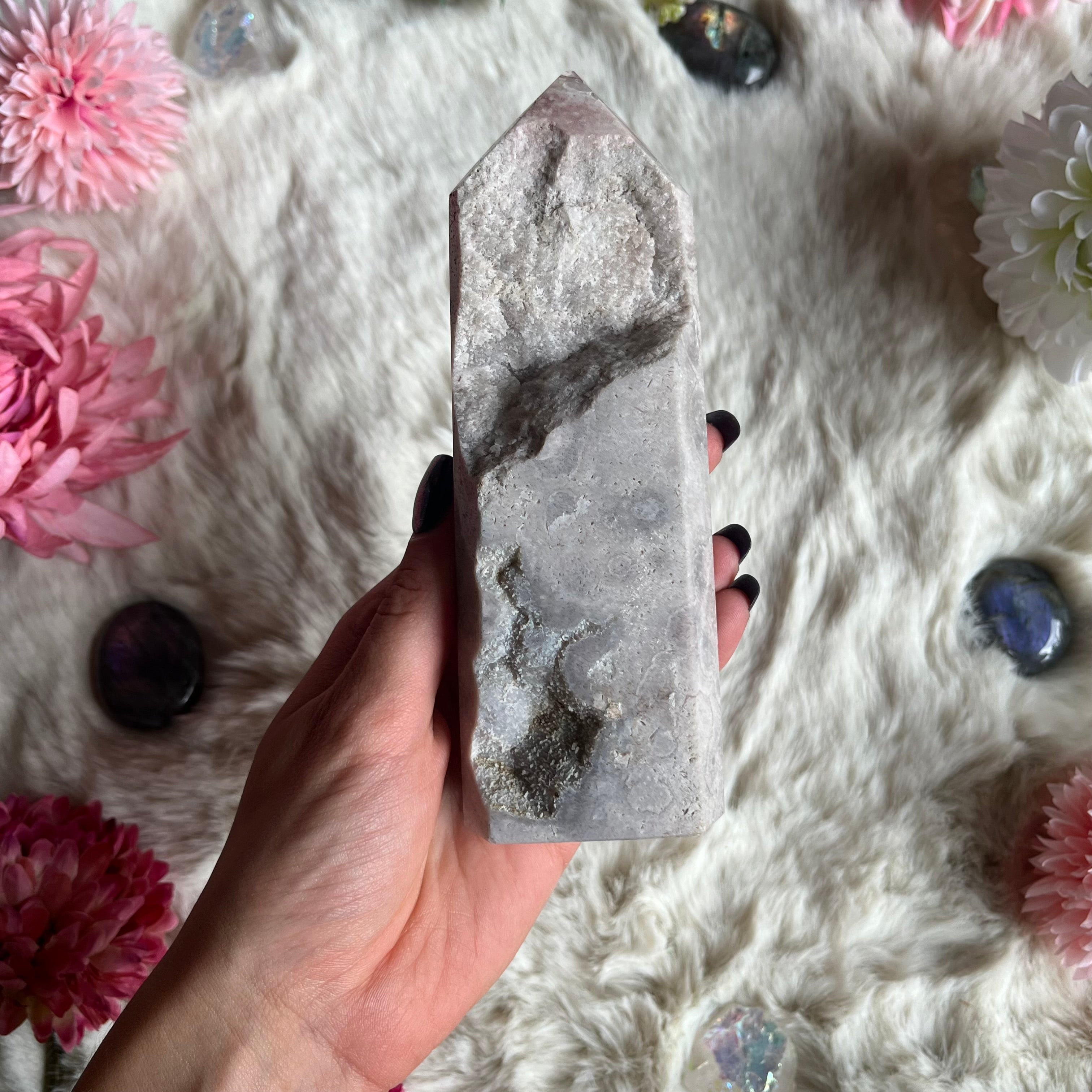 Pinker Amethyst Turm 13