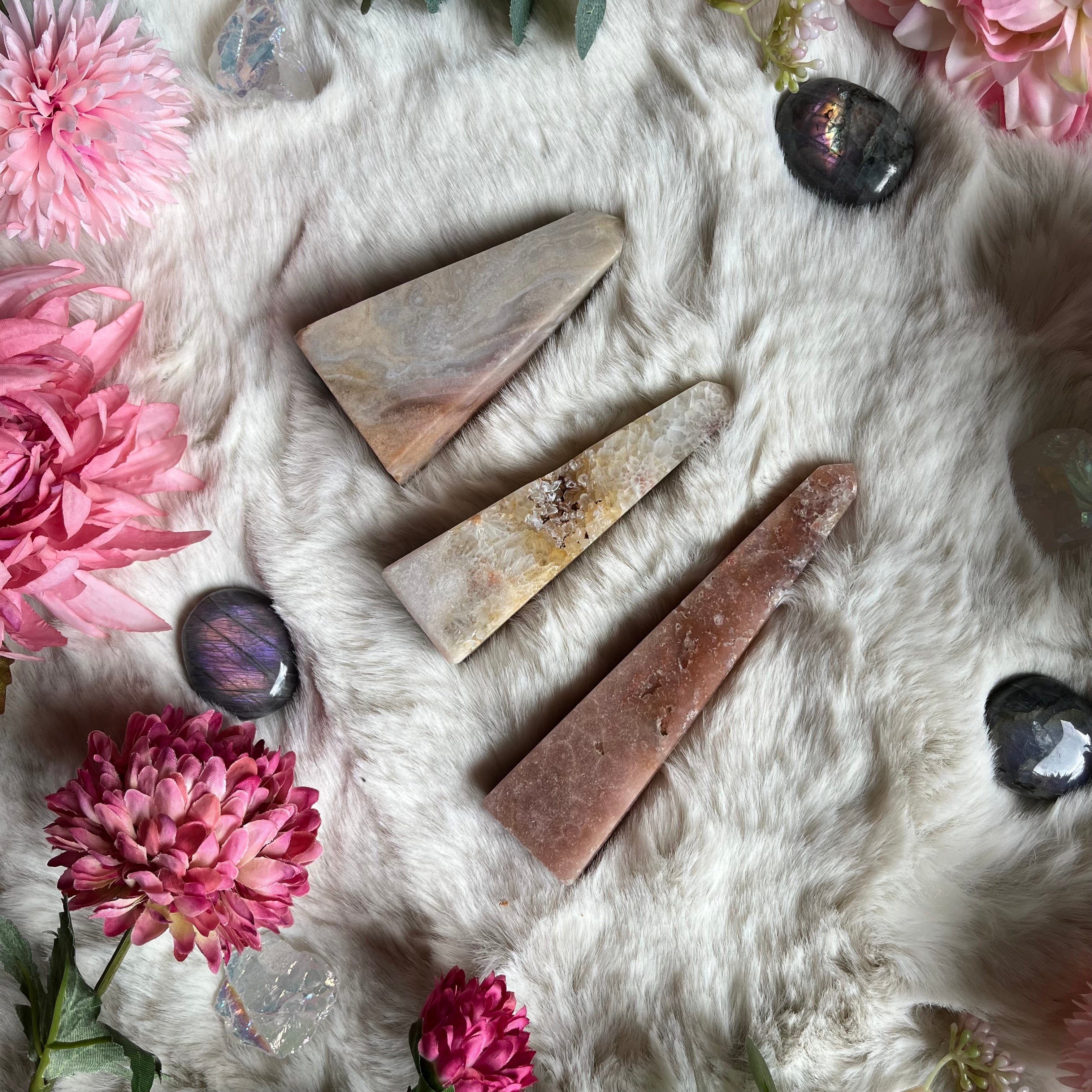 Pinker Amethyst Obelisk 13-18