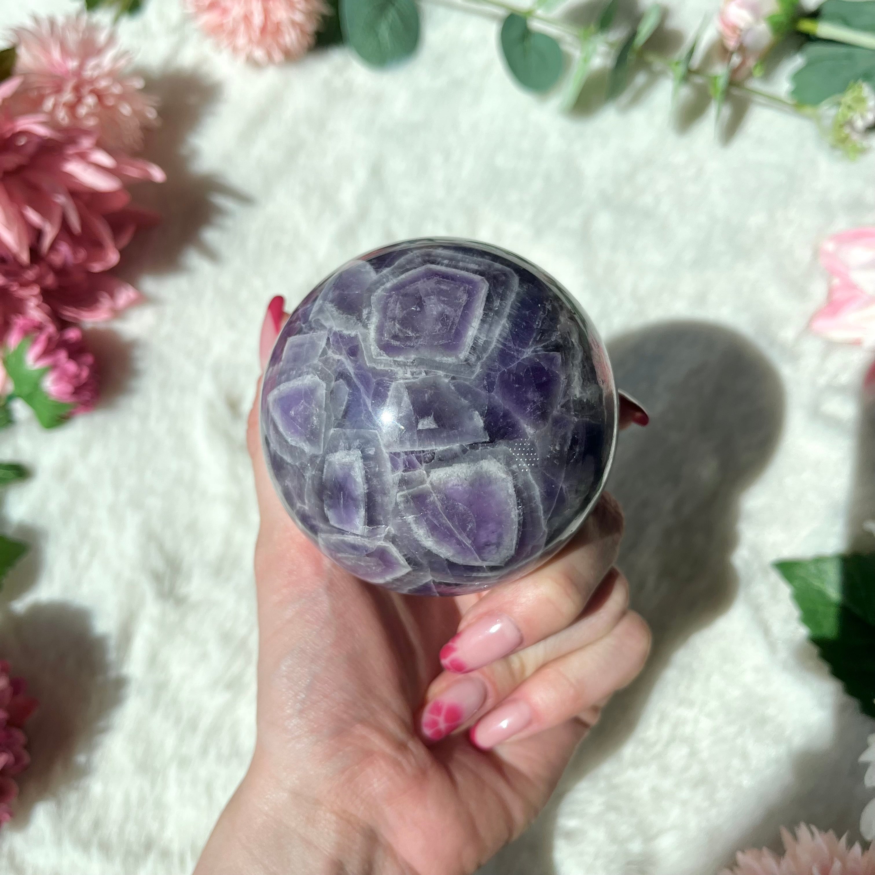 Chevron Amethyst Kugel 330