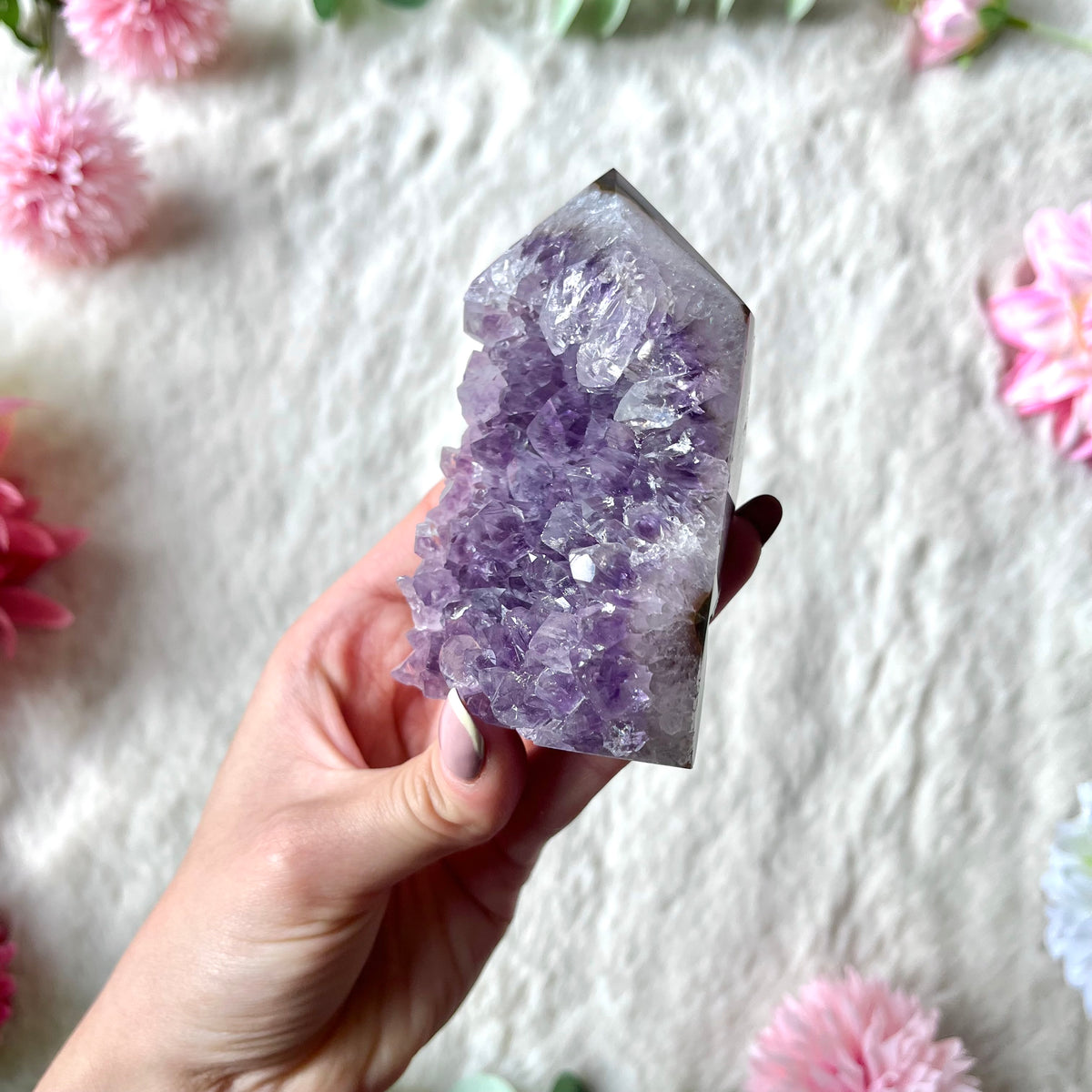 Amethyst druzy Turm 328-330