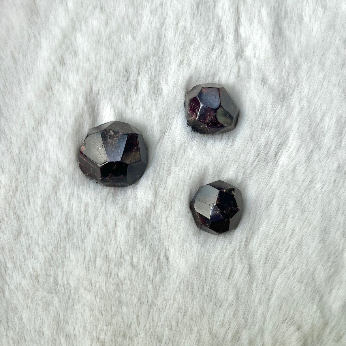 Almandin Granat Poliert 341-343