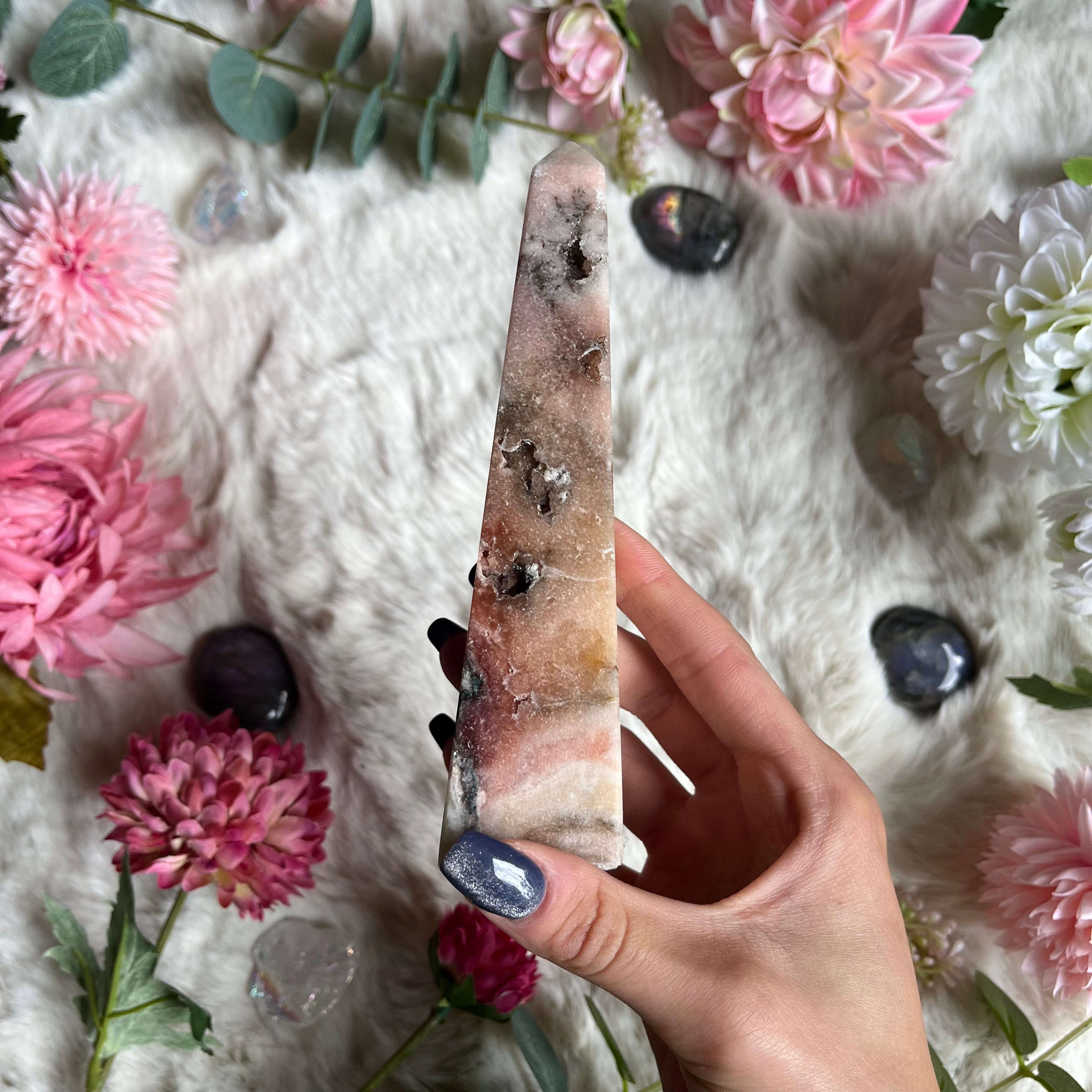 Pinker Amethyst Obelisk 13-18