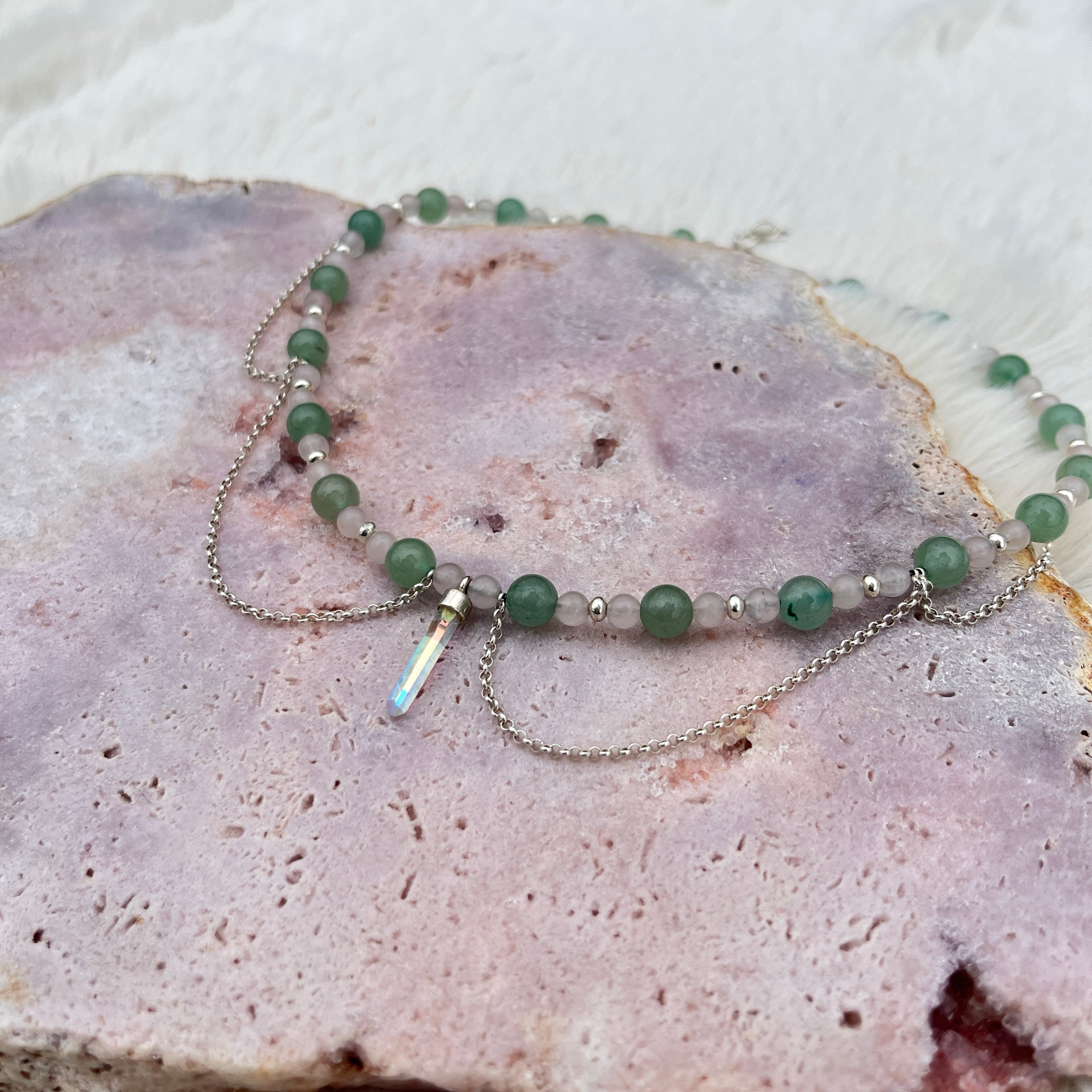 Collier mit Angel Aura Quarz Anhänger, Aventurin und rosenquarz