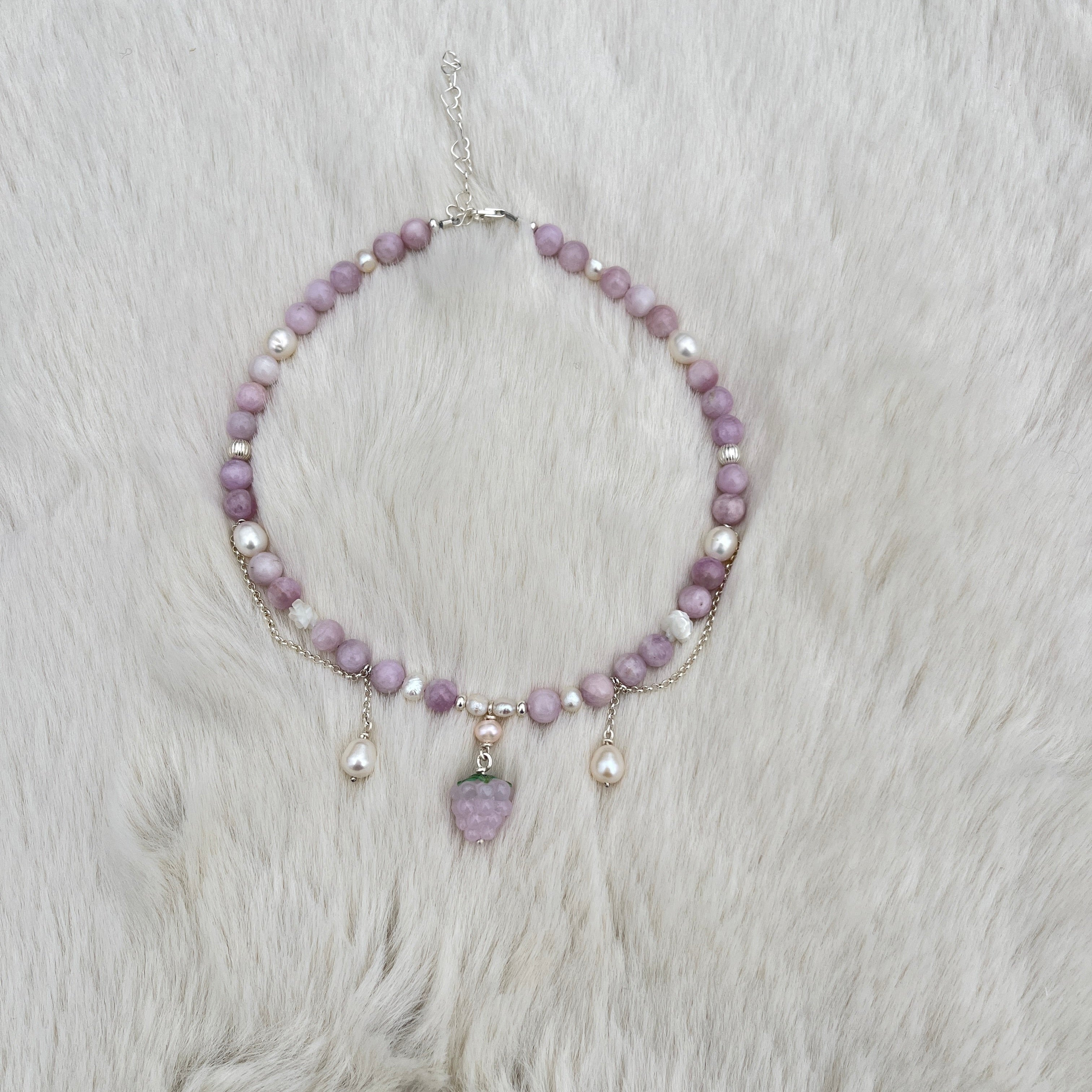 Collier mit Glas beere, Kunzit, süßwasser perlen