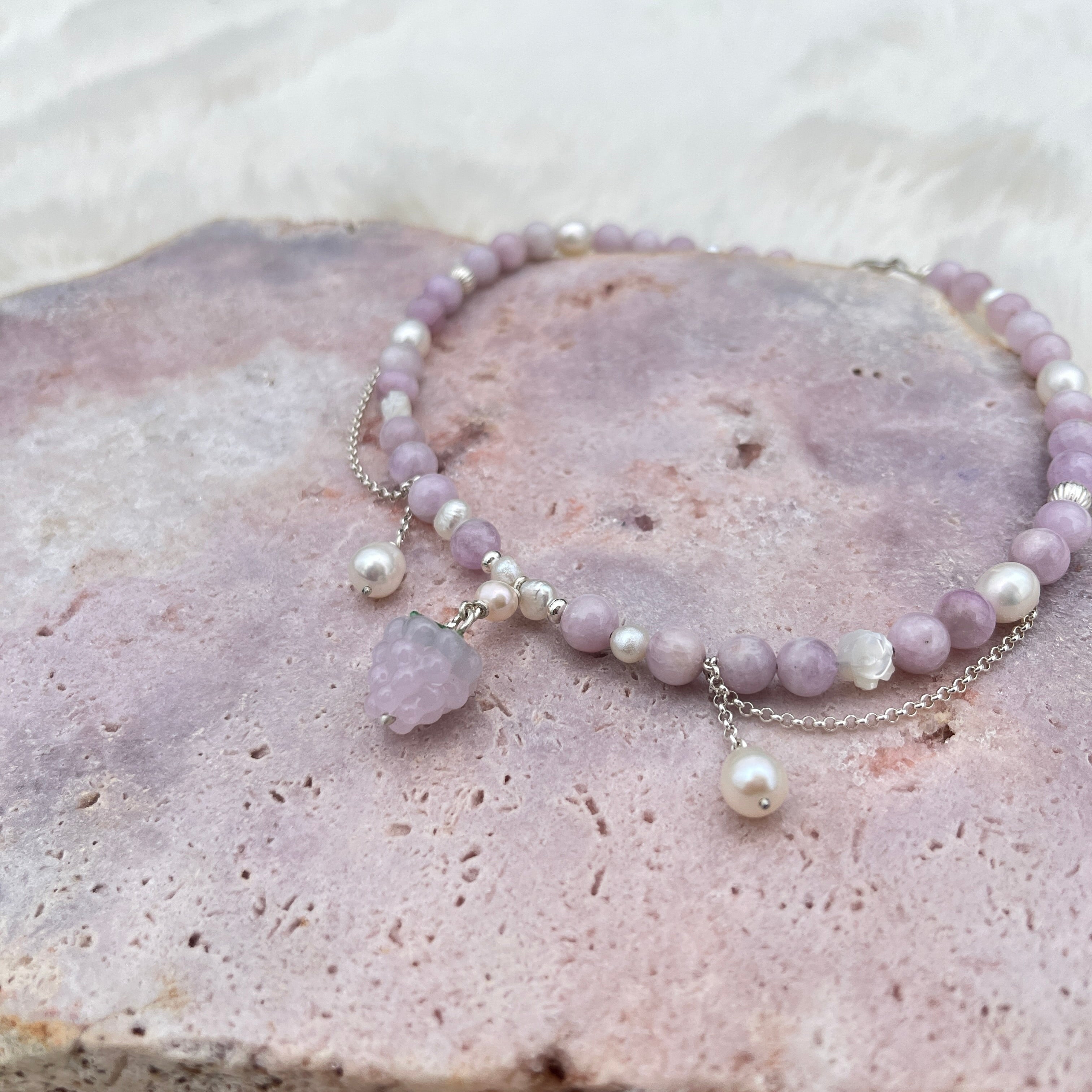 Collier mit Glas beere, Kunzit, süßwasser perlen