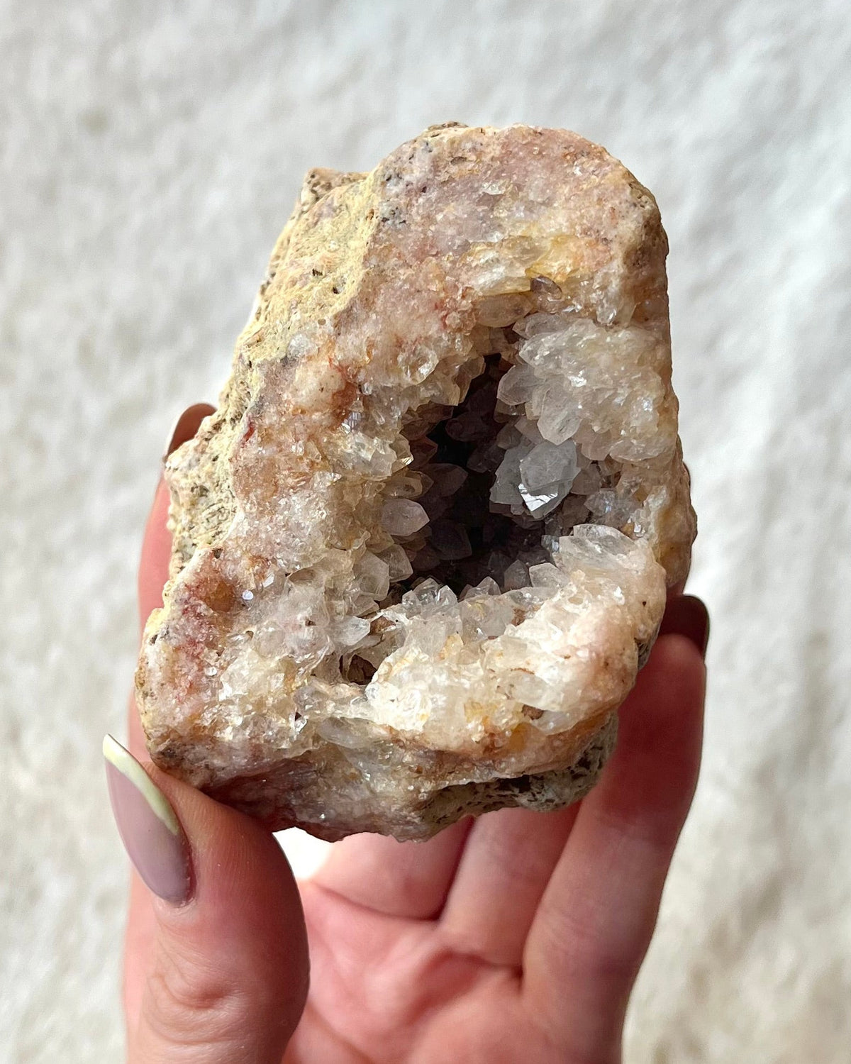 Pinker Amethyst Geode 474