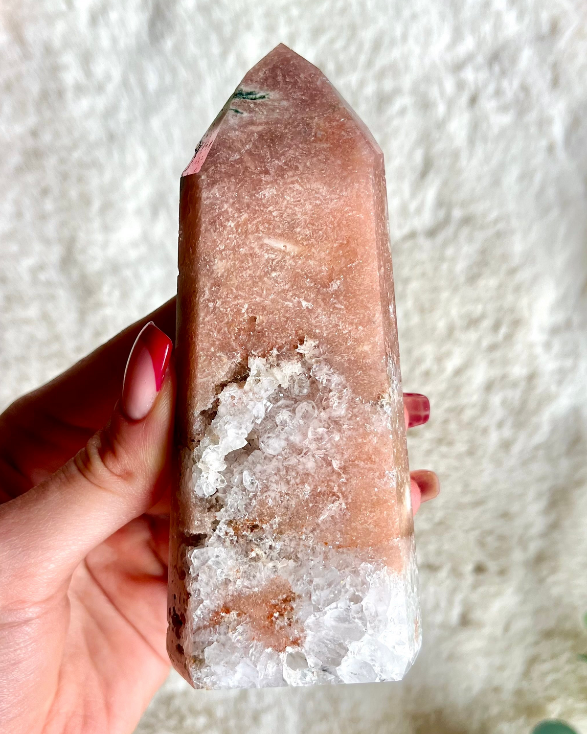 Pinker Amethyst Turm 305