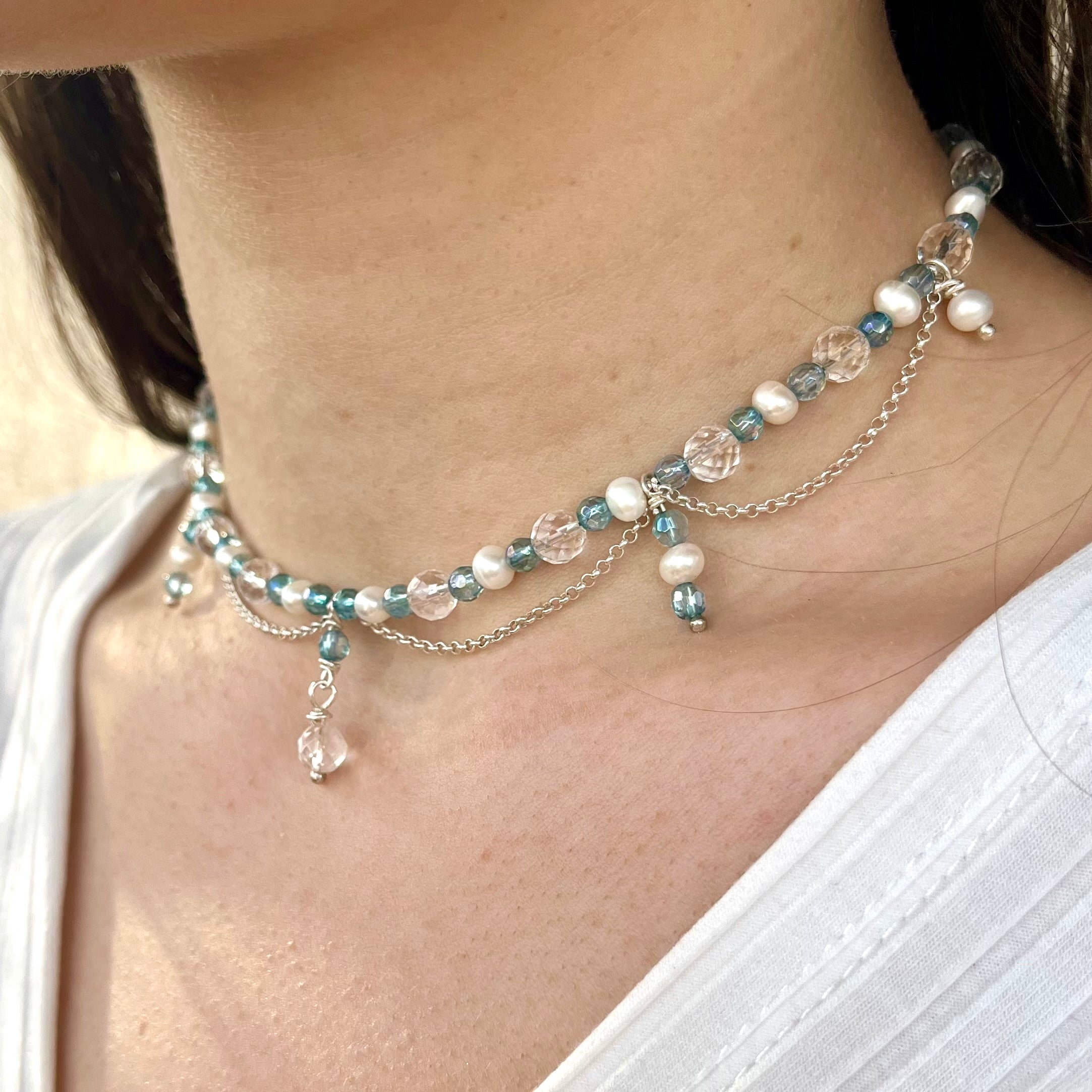 Collier mit Aqua Aura Quarz, Bergkristall, Süßwasser Perlen