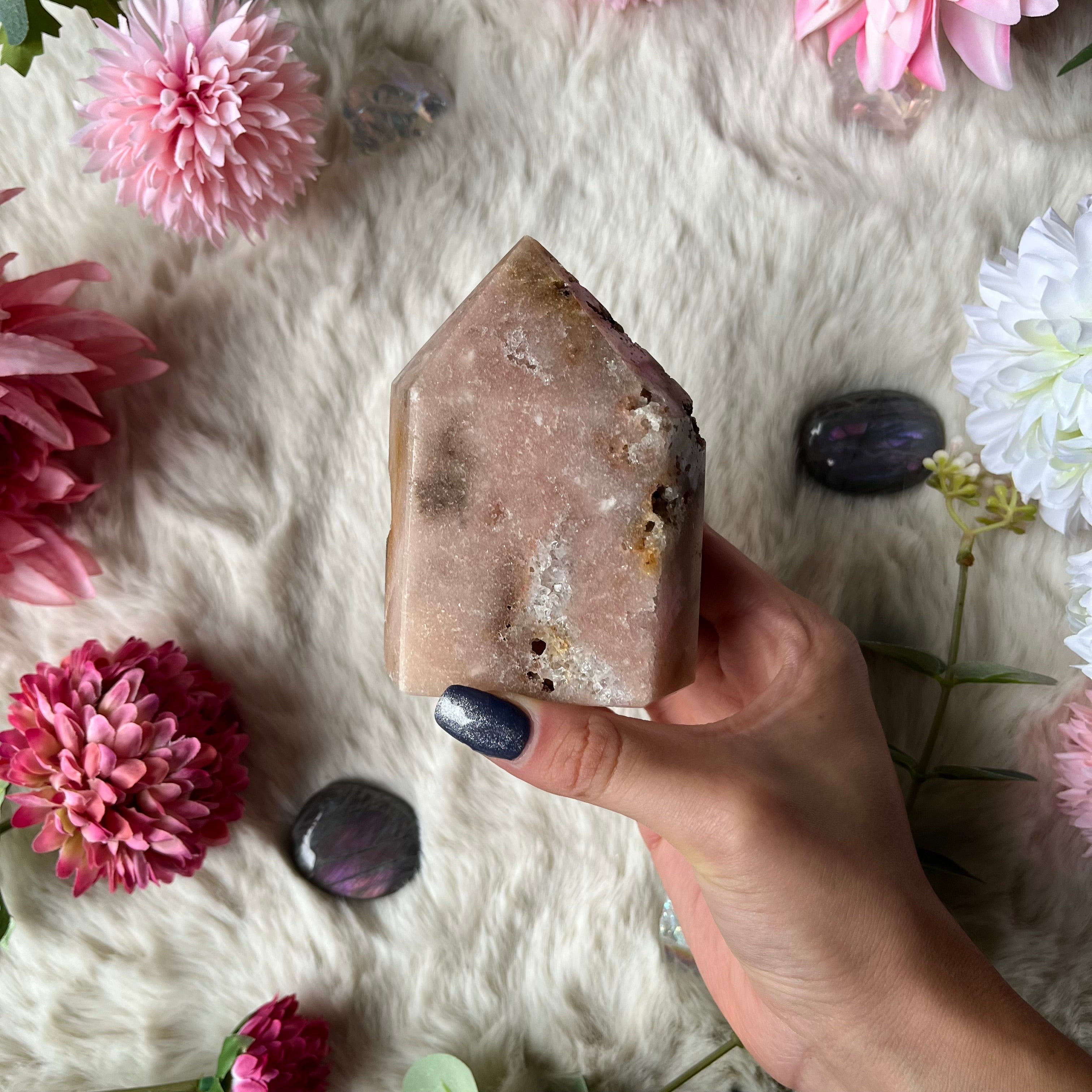 Pinker Amethyst Turm 11