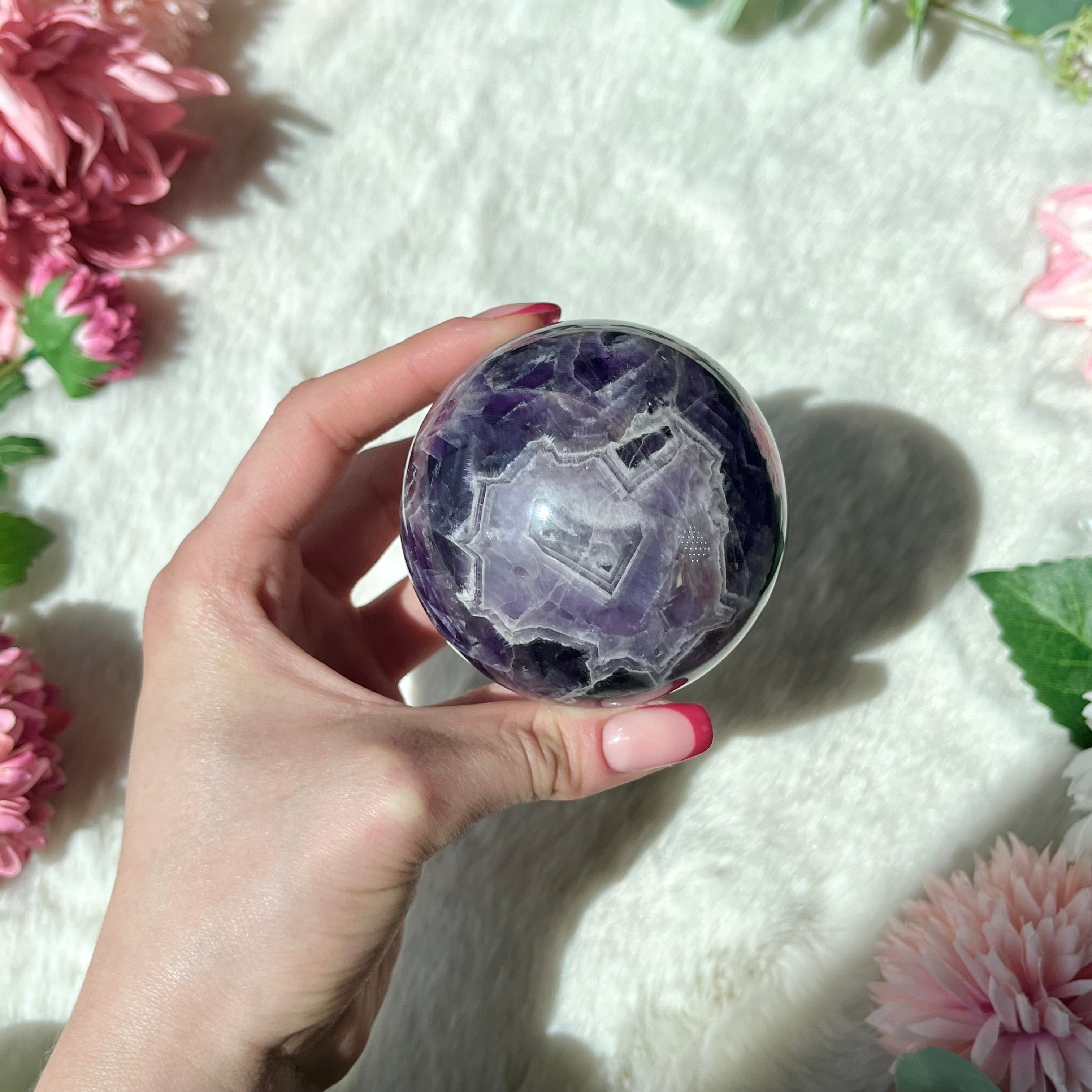 Chevron Amethyst Kugel 331