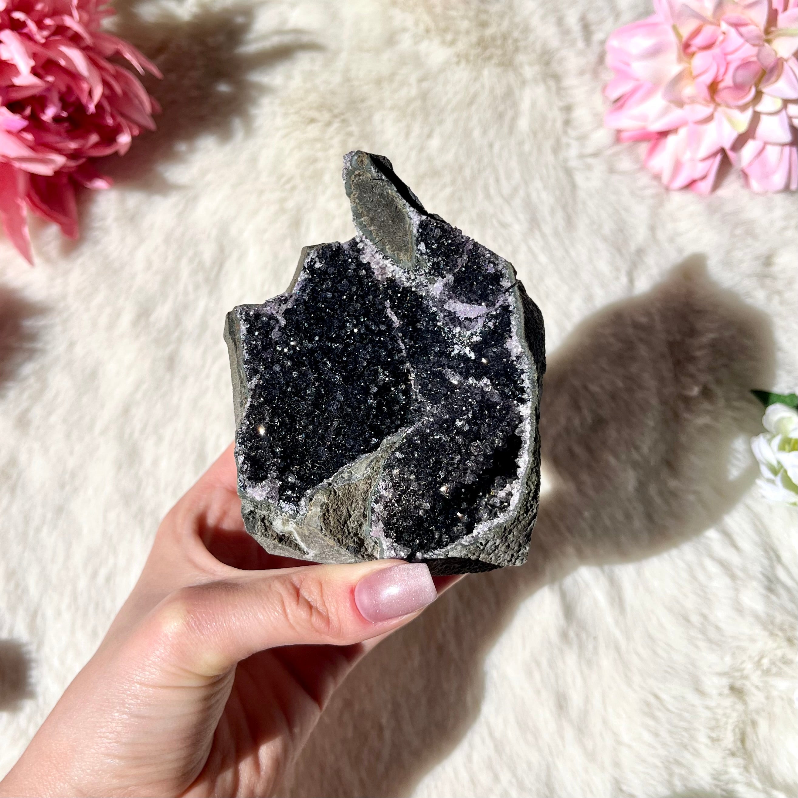 Schwarze Amethyst Stufe 311