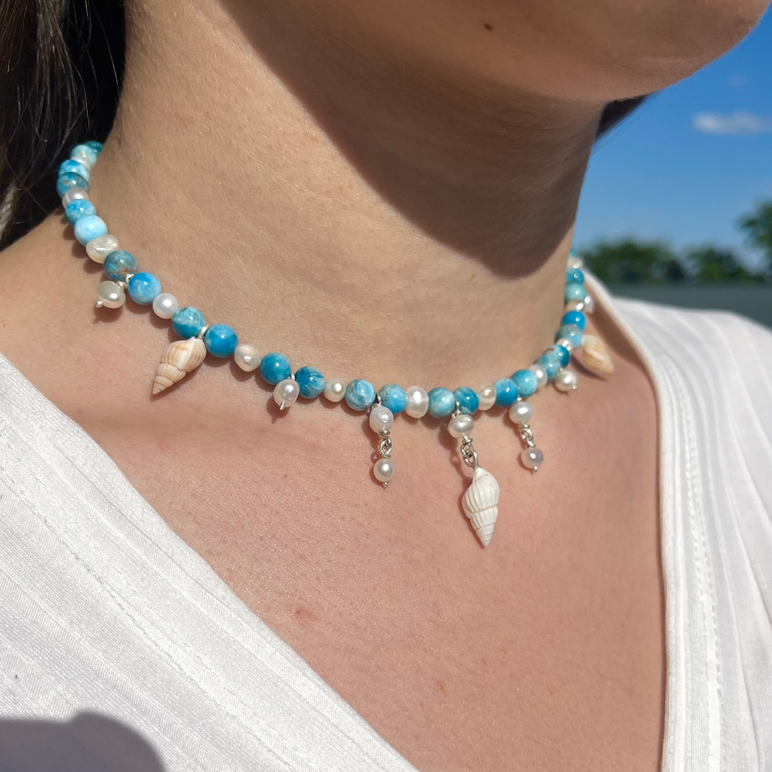 Collier mit Muschel, Apatit, süßwasser perlen