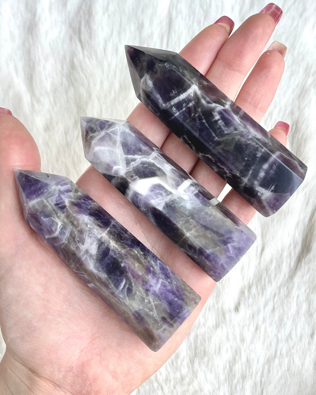 Chevron Amethyst Türme