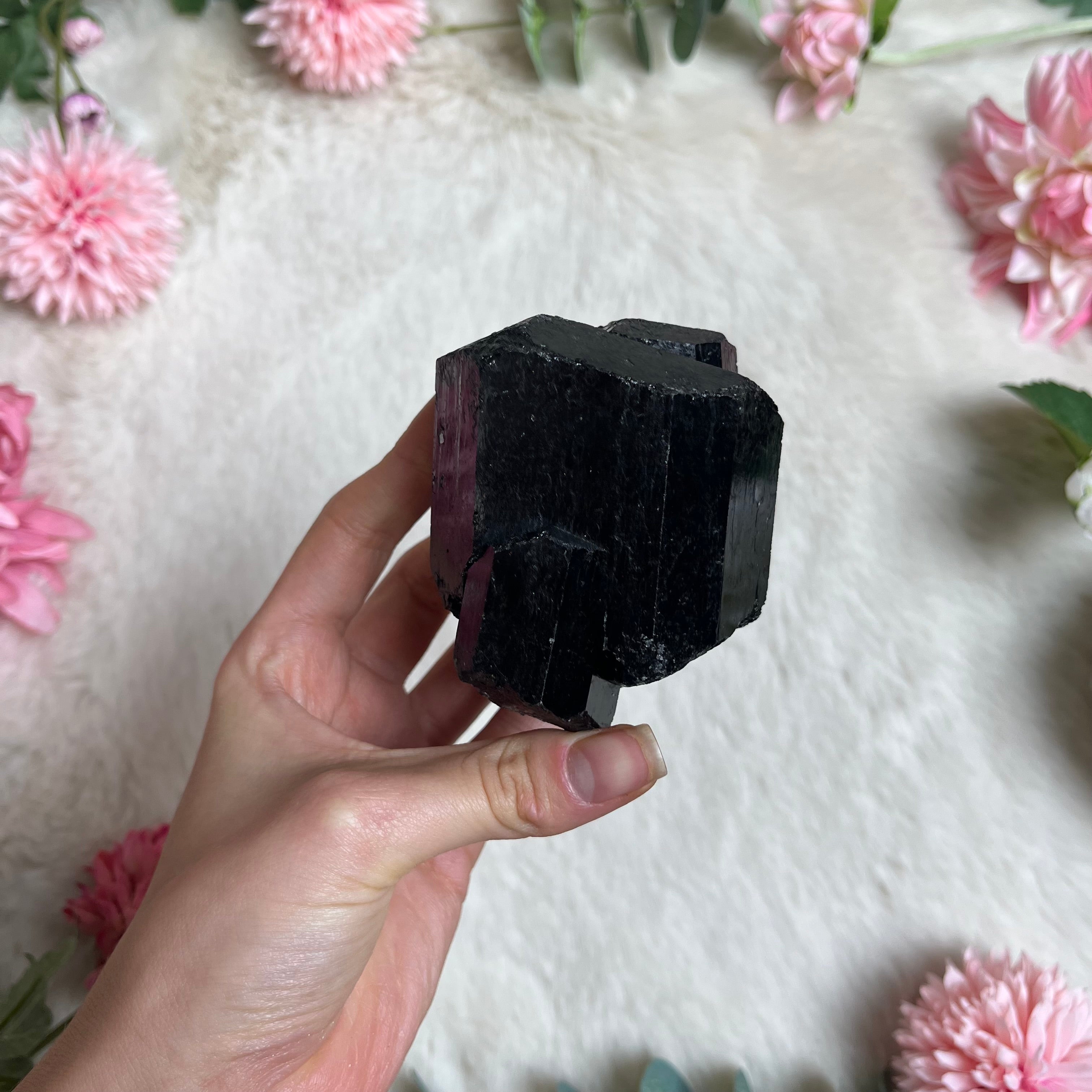 Schwarzer Turmalin Naturkristall 117