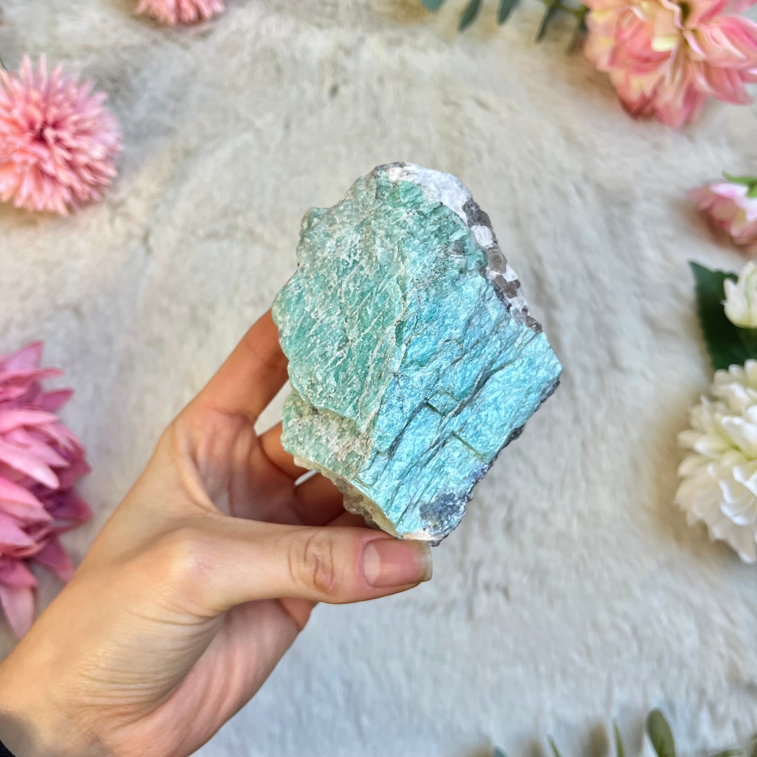 Amazonit Rohstein 73