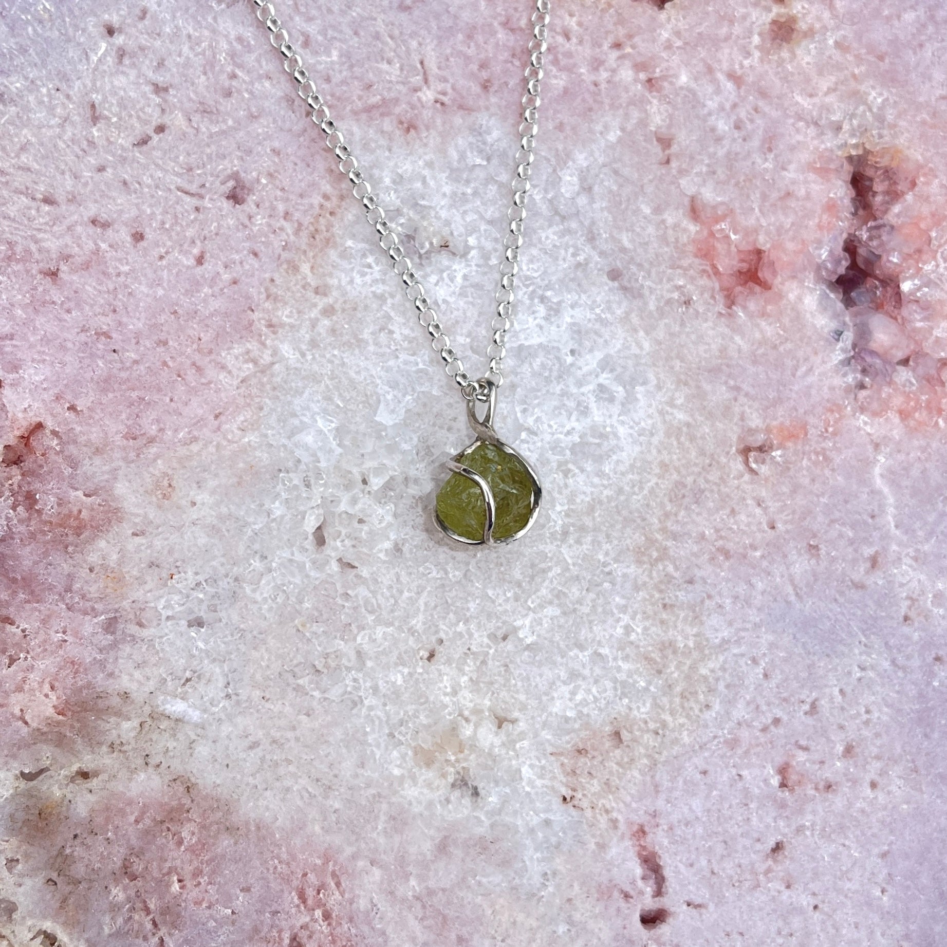 Peridot Anhänger Silber 19