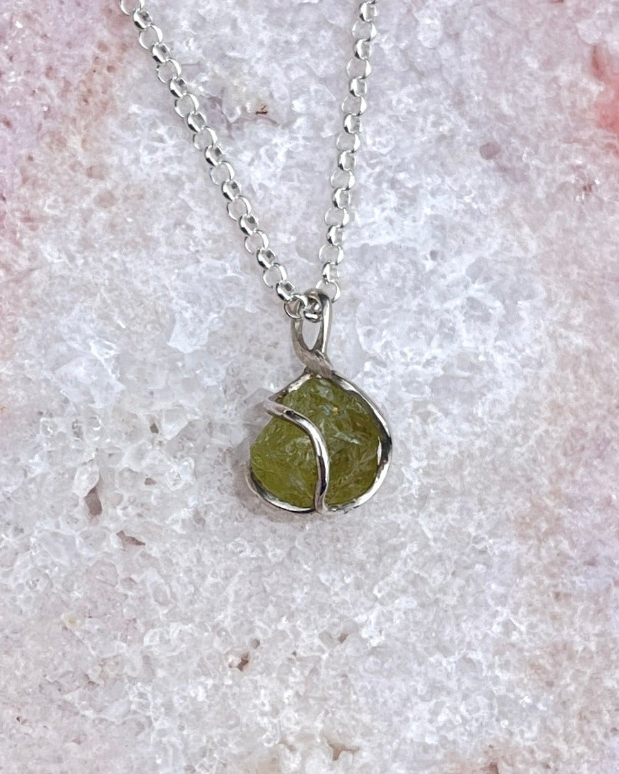 Peridot Anhänger Silber 19