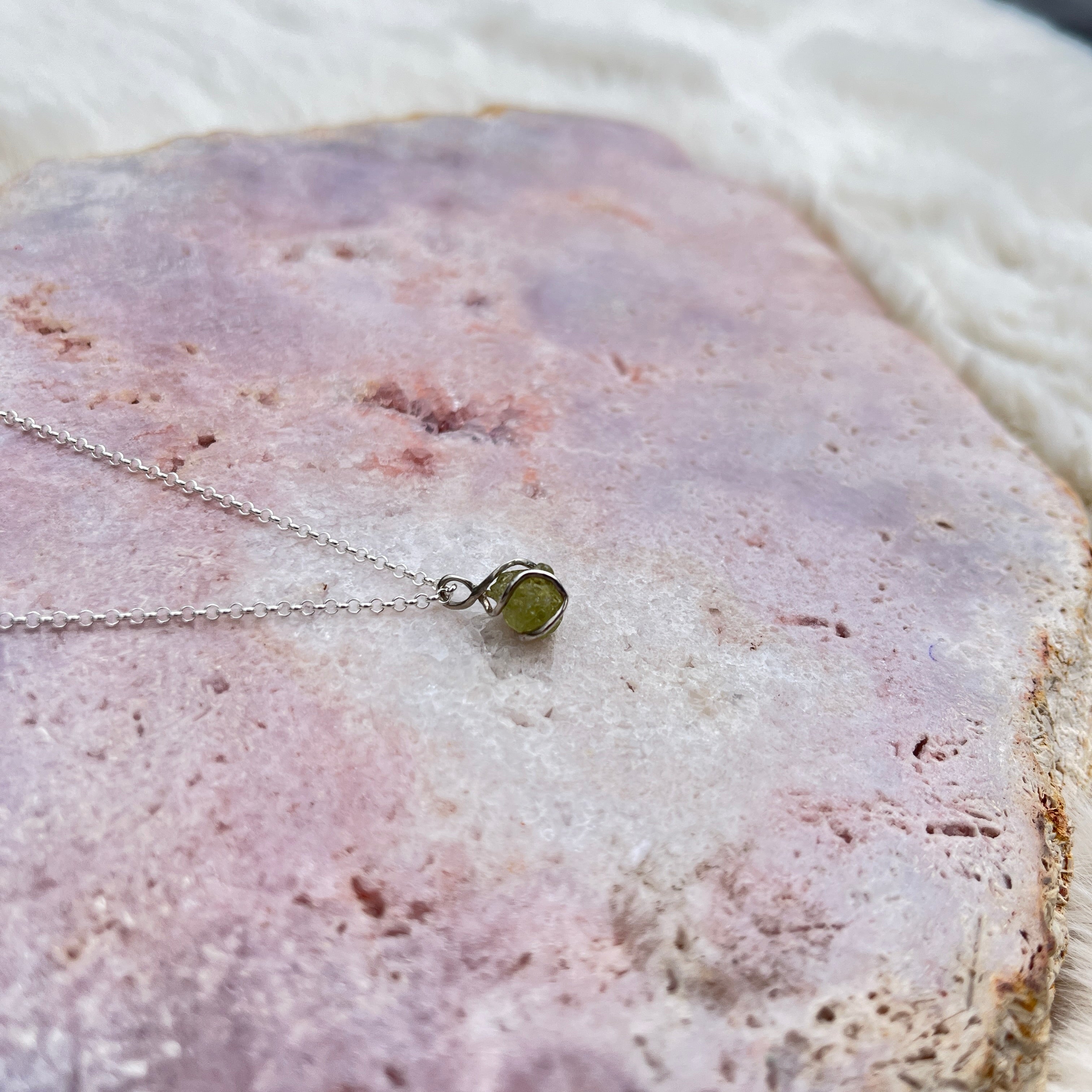 Peridot Anhänger Silber 19