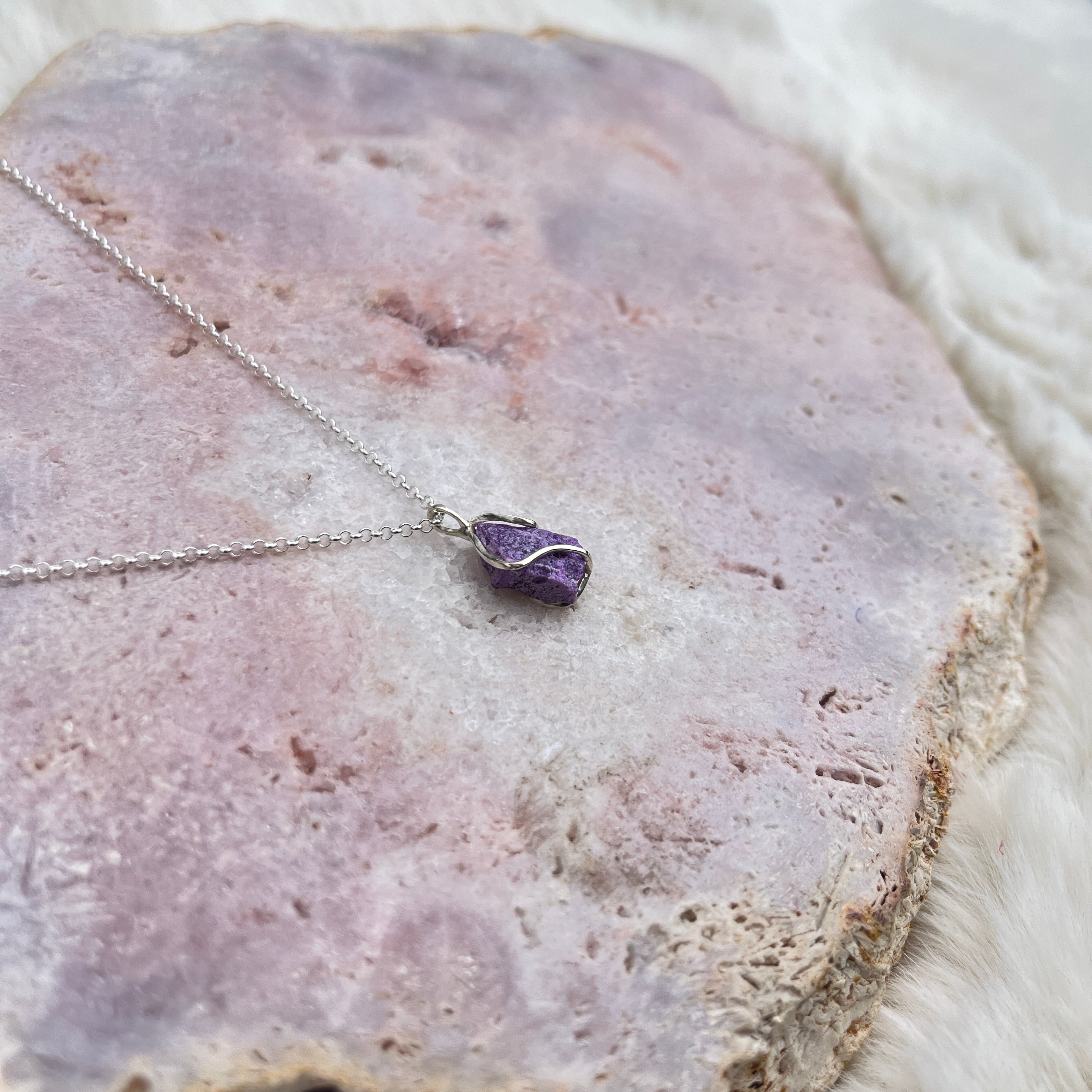 Sugilith Anhänger Silber 8